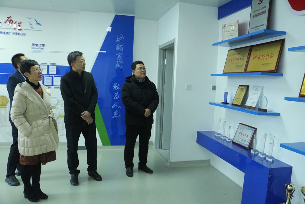 毓璜顶医院药师参观与...